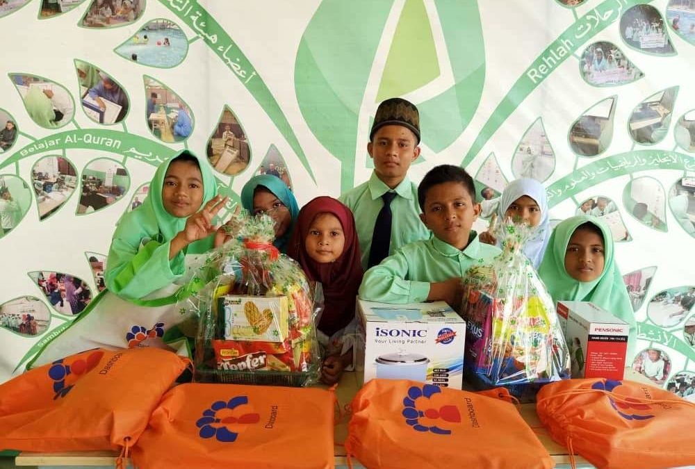 Integrated summer activities in AL Rohingya students school